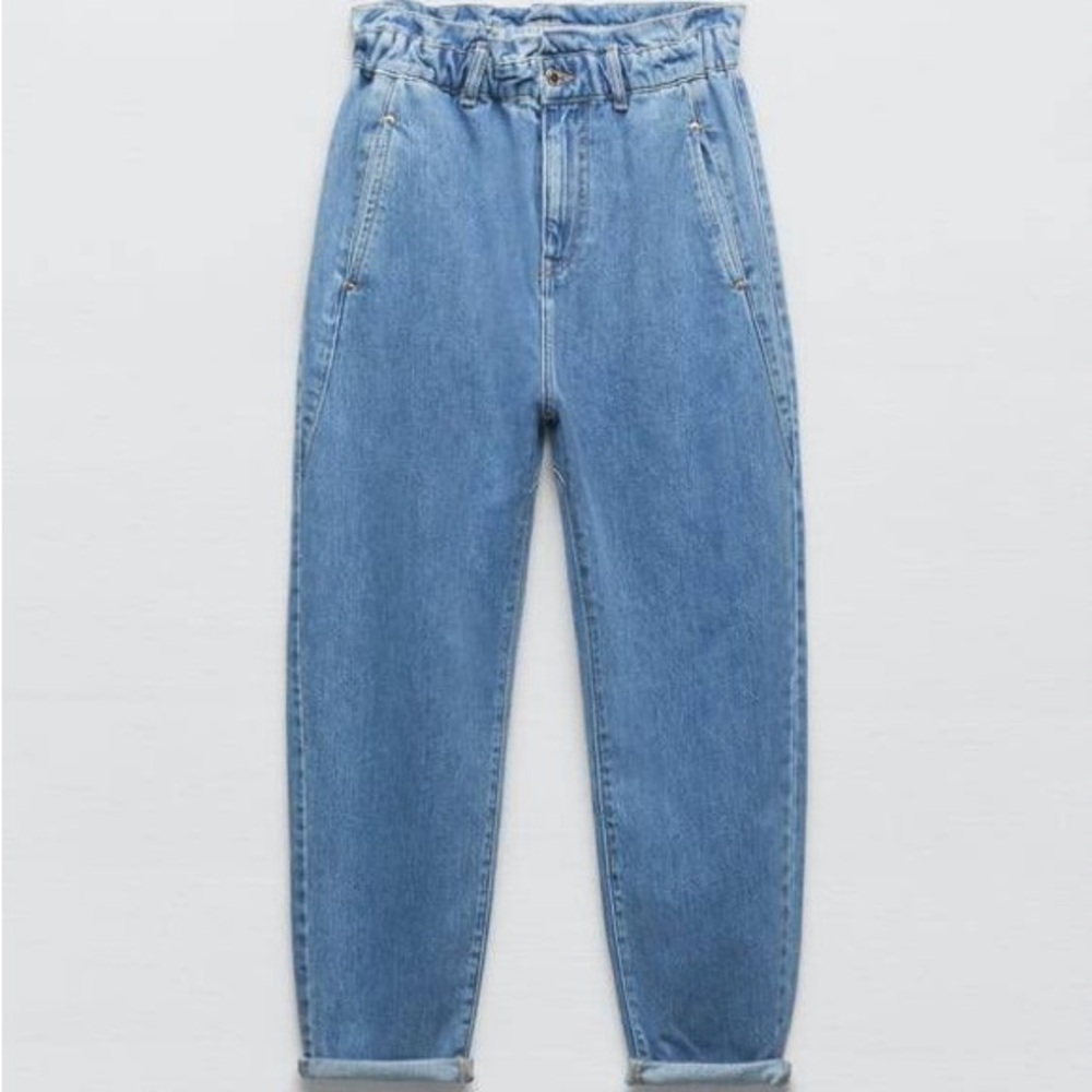 Zara Blue High Rise Jeans Relaxed Fit